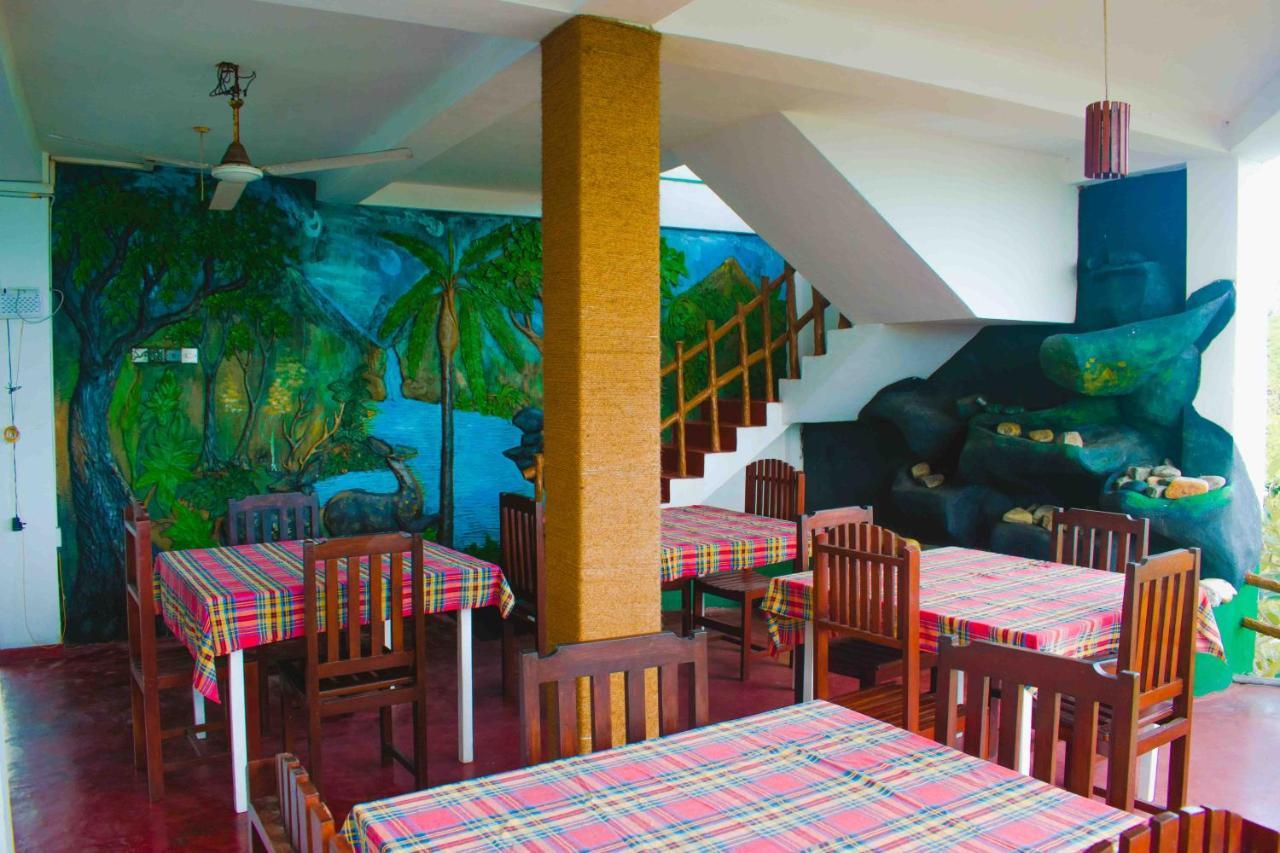 Surfers paradise midigama Weligama Extérieur photo